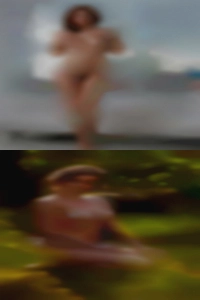 SC sex has huge labia.