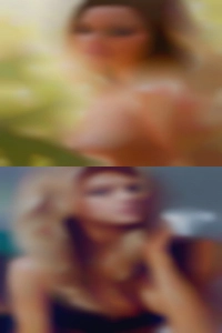 Horny girls women bare naked.