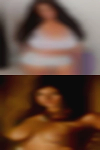 I like feminie naked girls of women.